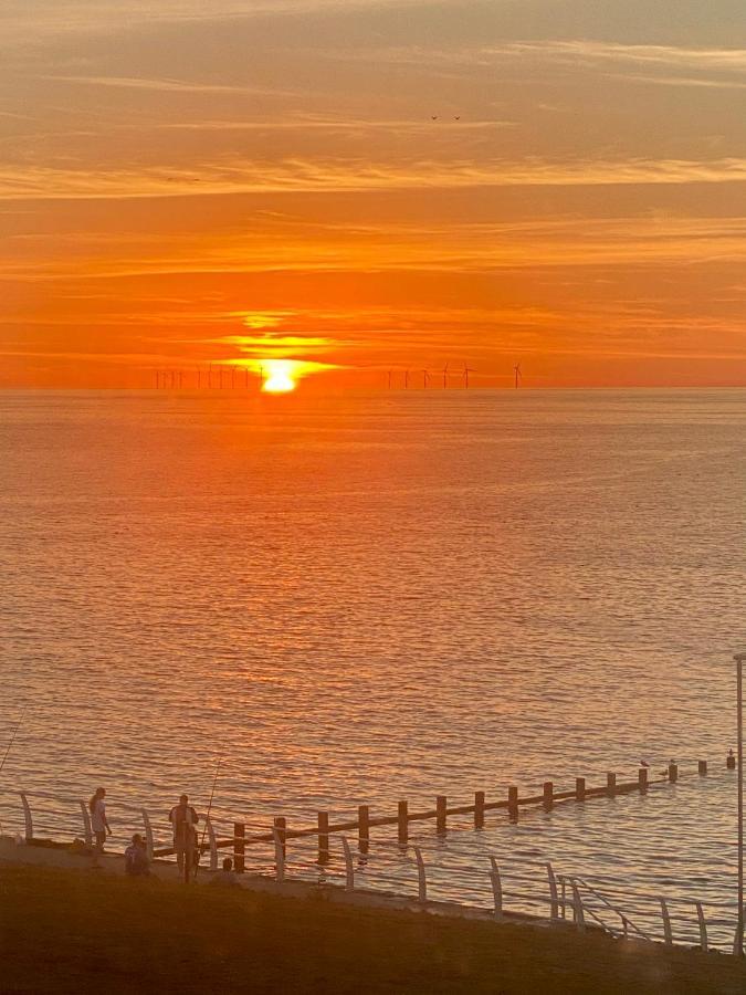 The Promenade Rooms Rhyl Buitenkant foto